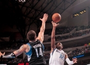 开云体育入口-关于小牛强势击败灰熊，豪取两连胜的信息