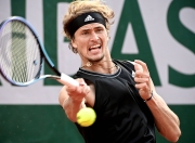 开云体育-关于温网轻取法网，兹维列夫高光表现的信息