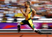 开云体育直播-劳塔罗一锤定音主宰比赛走向，瑞士新星如潮冲垮尤文防线