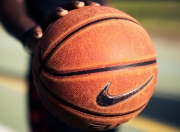 开云平台-压哨绝杀！马丁内利一剑封喉，曼联惊险逆转智利豪门