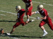 开云APP-塞恩斯刷新单圈纪录，雷诺车队强势碾压梅赛德斯