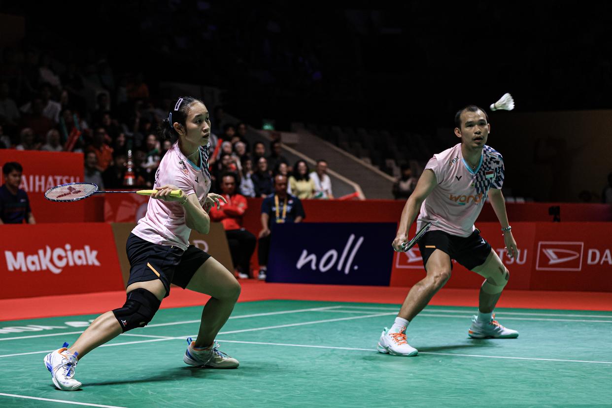 包含韩国羽毛球队逆转印尼羽毛球队,陶菲克关键制胜的词条 包含韩国羽毛球队逆转印尼羽毛球队,陶菲克关键制胜的词条