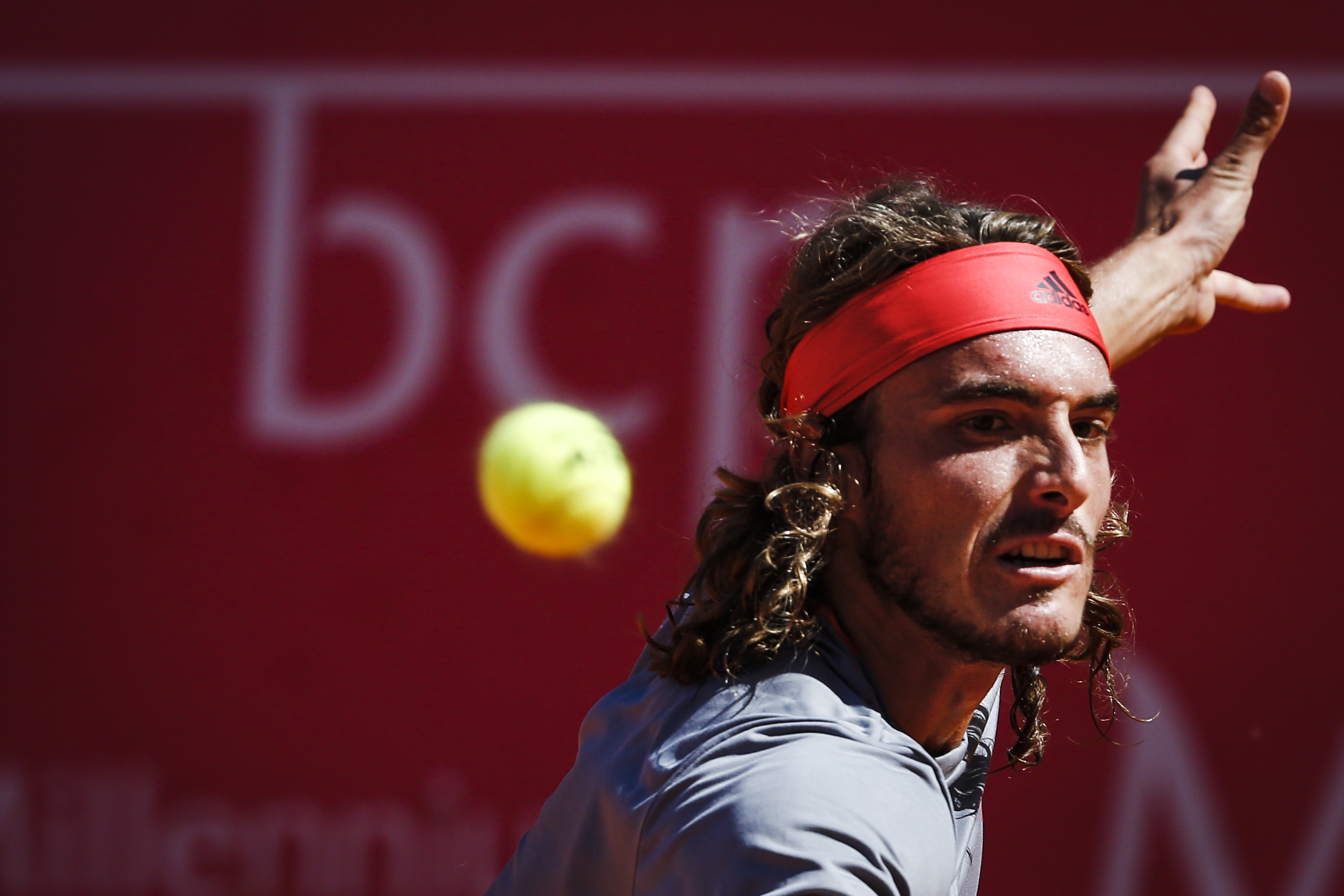 法国网球队绝杀世界网球队,西西帕斯高光表现 法国网球队绝杀世界网球队,西西帕斯高光表现