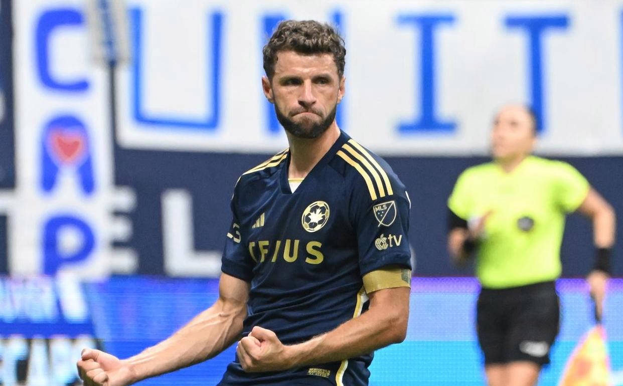 法国完胜墨西哥，穆勒爆发神勇