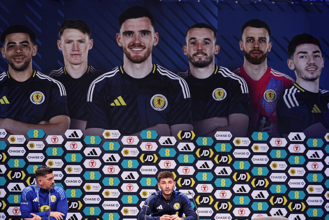 欧洲杯预选赛中有哪些球队领先一筹？的简单介绍