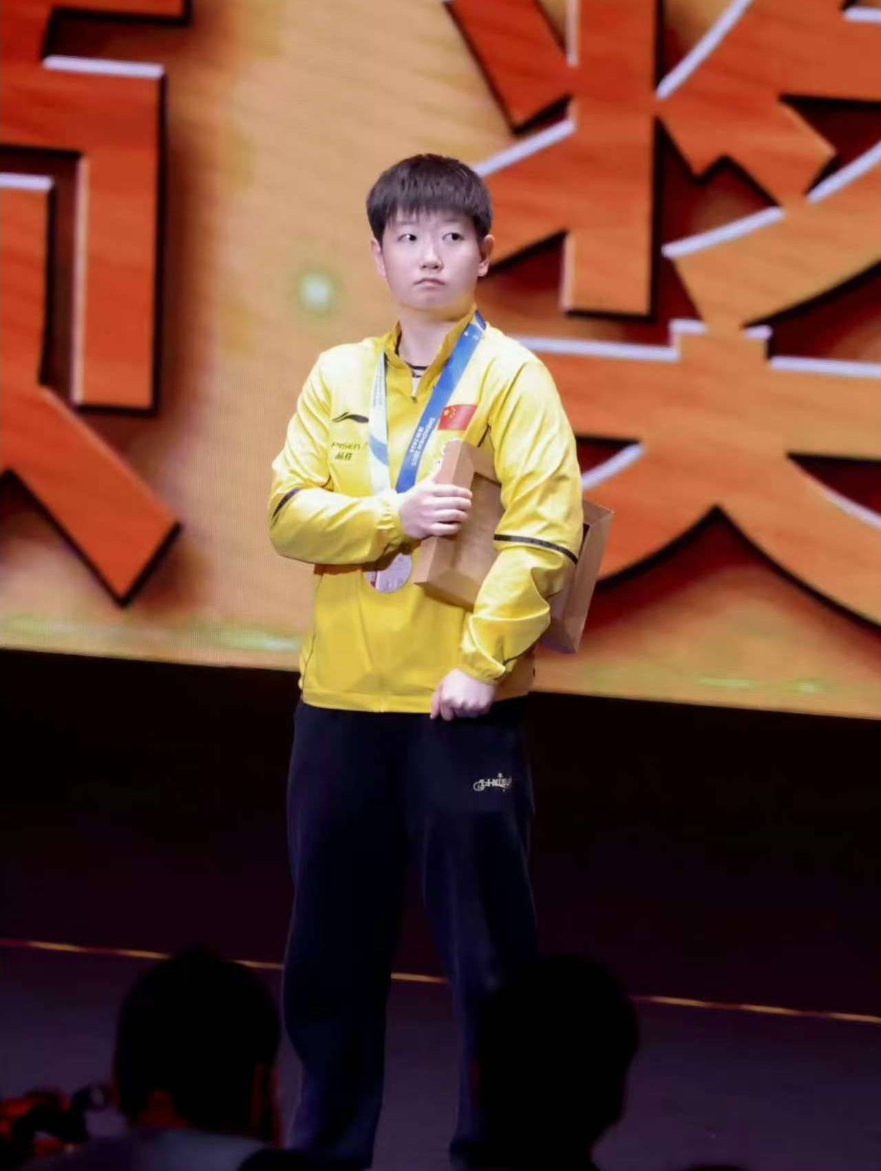 亚洲球员在比赛中脱颖而出,获得赞誉 亚洲球员在比赛中脱颖而出,获得赞誉