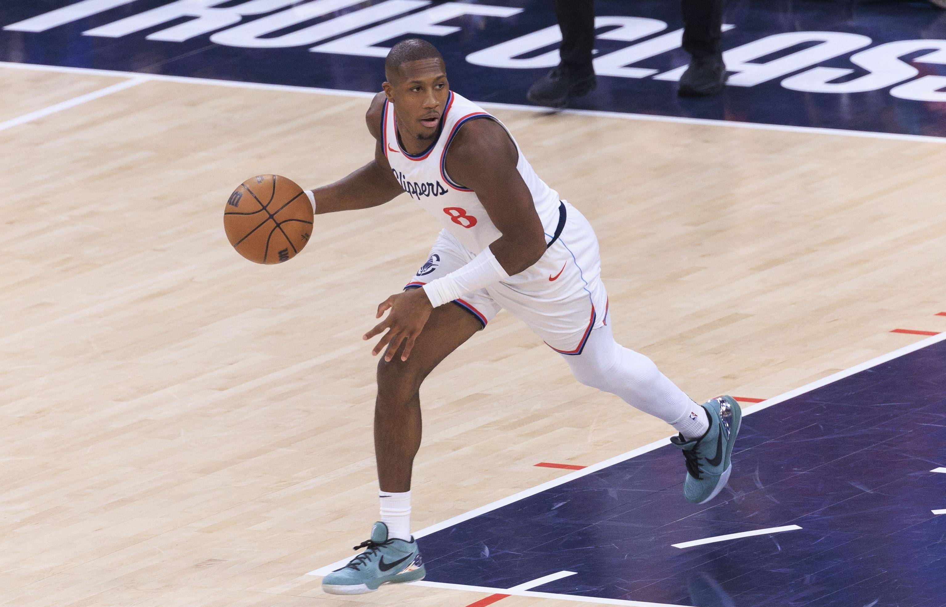 湖人队总决赛比分逆转，成功突破困境