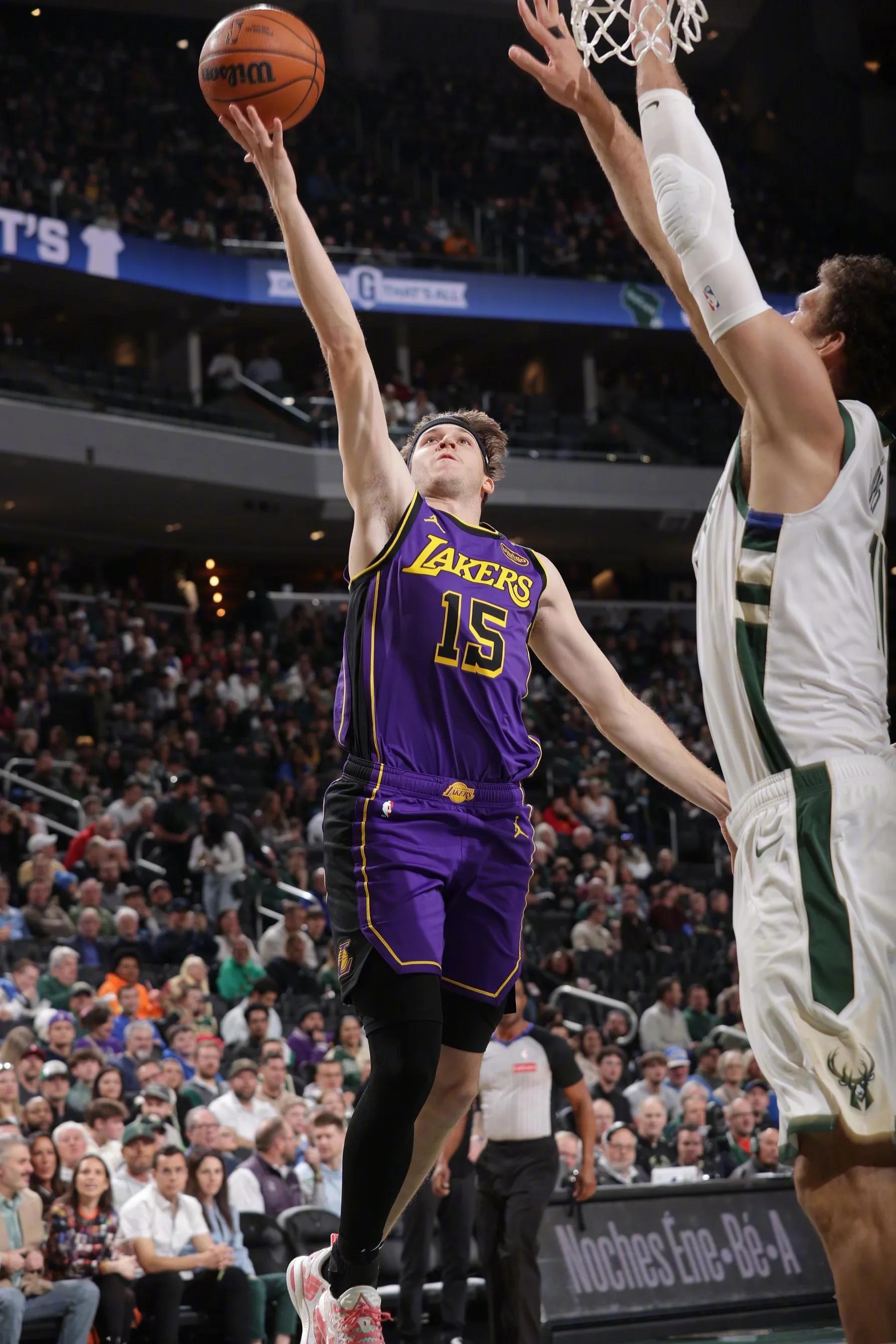 湖人队总决赛比分逆转，成功突破困境