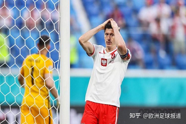 波兰士气高涨,抢得胜利宝座的简单介绍 波兰士气高涨,抢得胜利宝座的简单介绍