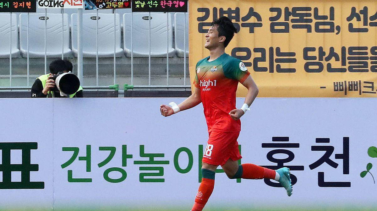 关于阿尔艾因主场大胜，首尔FC遭遇连败的信息