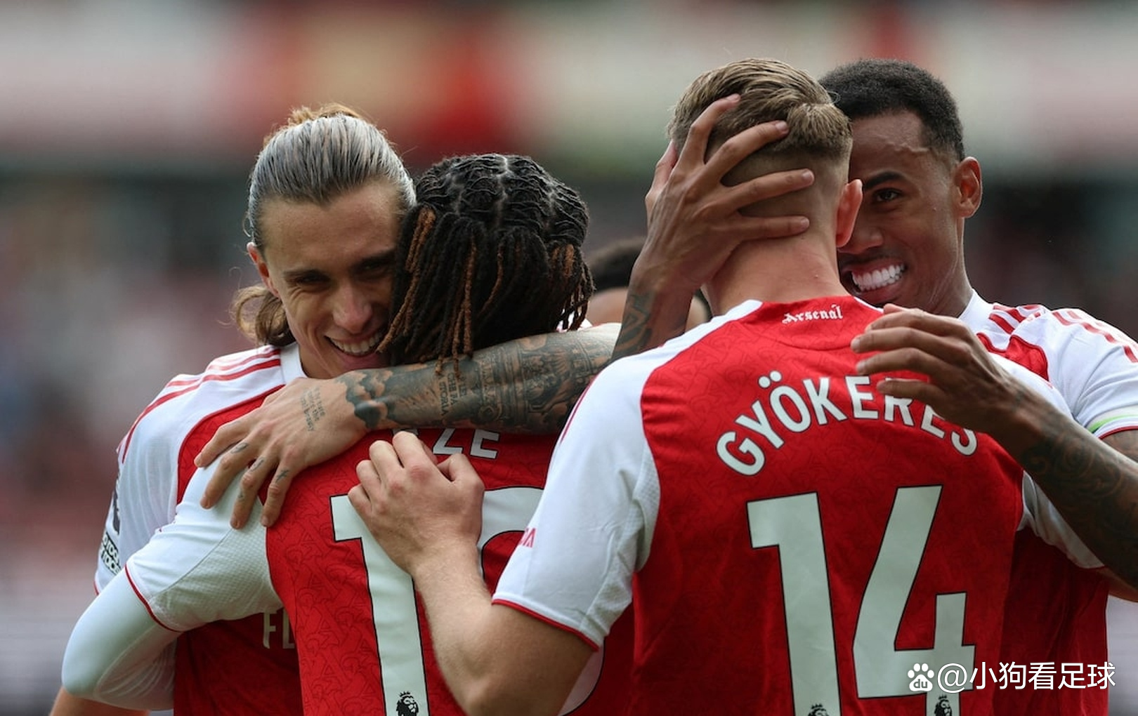 阿森纳客场告捷,出线希望增加 阿森纳客场告捷,出线希望增加