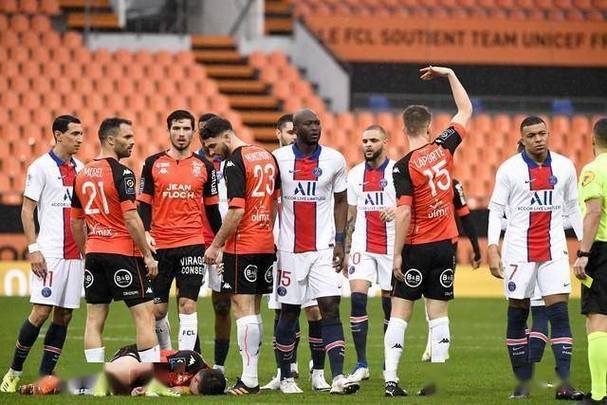 尼斯将在客场与尼姆对决,争取三分 尼斯将在客场与尼姆对决,争取三分