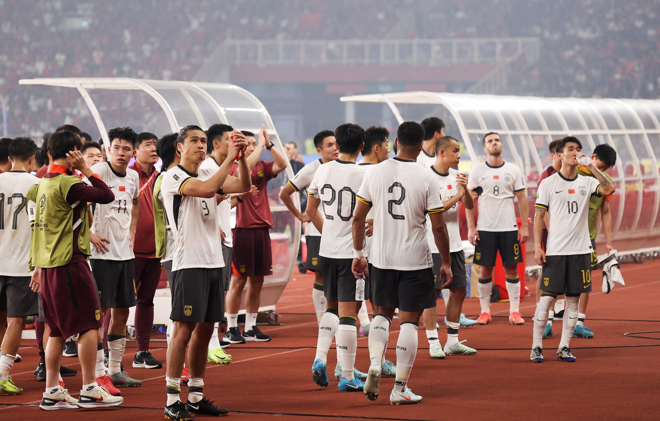 国际足球明星云集,备战接下来的比赛 国际足球明星云集,备战接下来的比赛