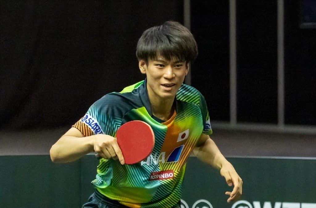 英格兰队逆转日本队,马龙刷新纪录 英格兰队逆转日本队,马龙刷新纪录