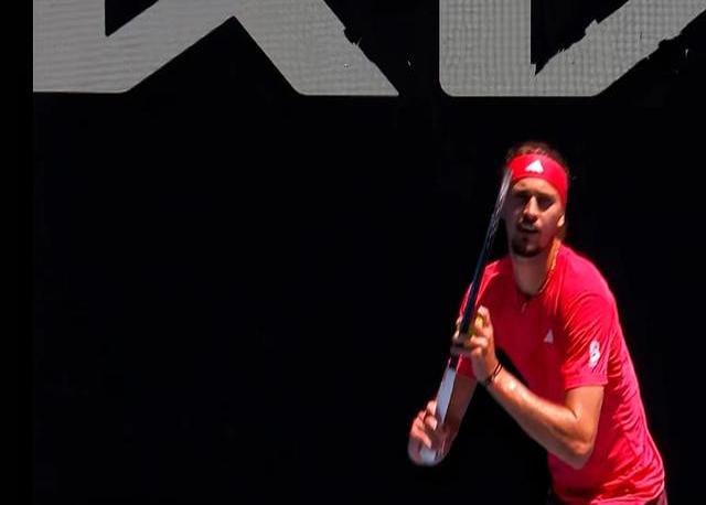 年终总决赛绝杀澳网,兹维列夫点燃赛场 年终总决赛绝杀澳网,兹维列夫点燃赛场