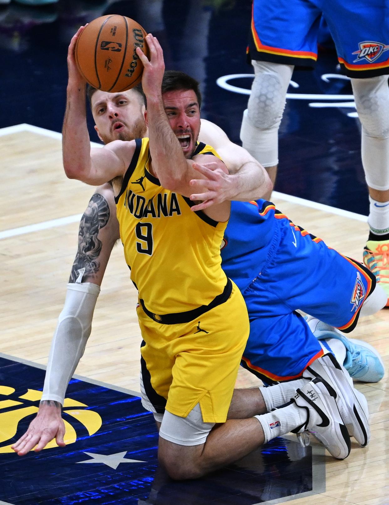 国王力克76人,保罗带队取胜 国王力克76人,保罗带队取胜