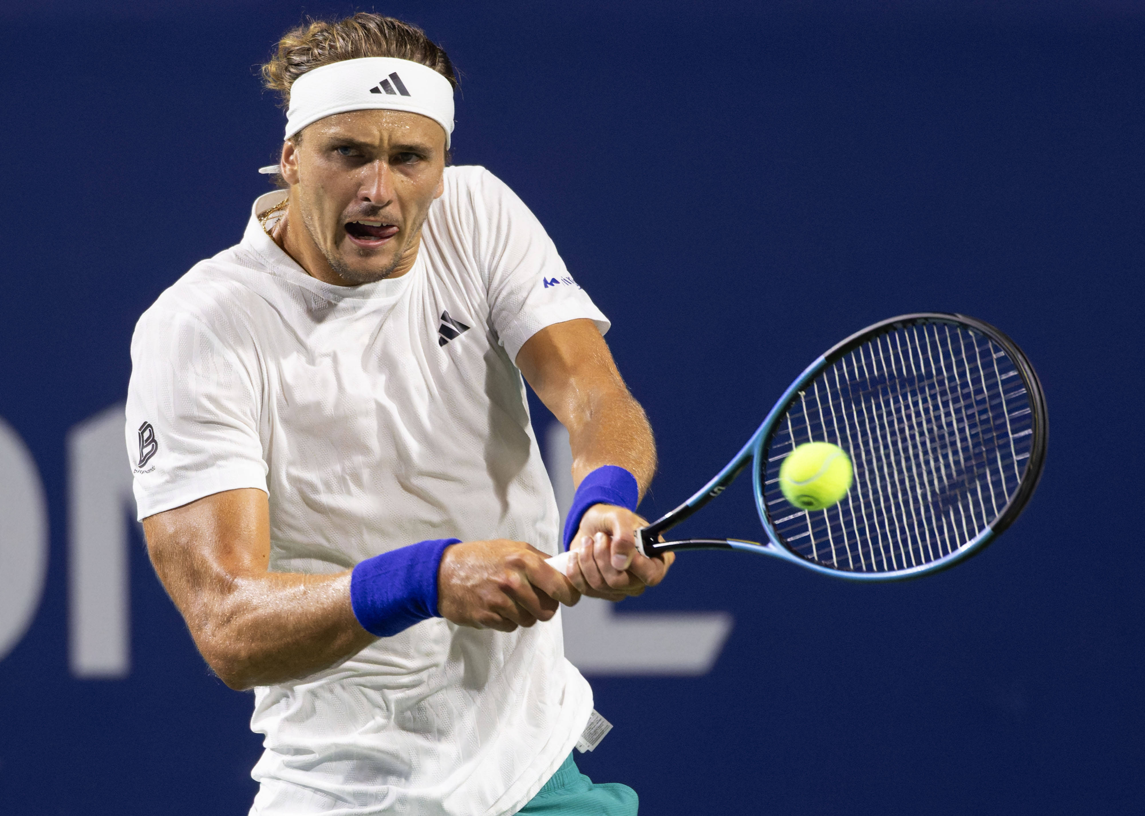 包含拉沃尔杯横扫澳网,兹维列夫高光表现的词条 包含拉沃尔杯横扫澳网,兹维列夫高光表现的词条