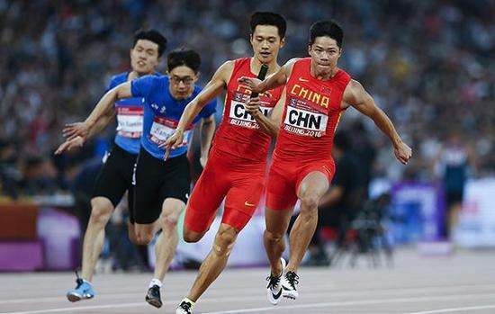 中国队完胜日本队,黄鸭组合扛起全队 中国队完胜日本队,黄鸭组合扛起全队