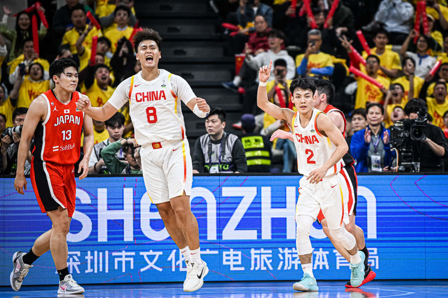 中国队完胜日本队,黄鸭组合扛起全队 中国队完胜日本队,黄鸭组合扛起全队