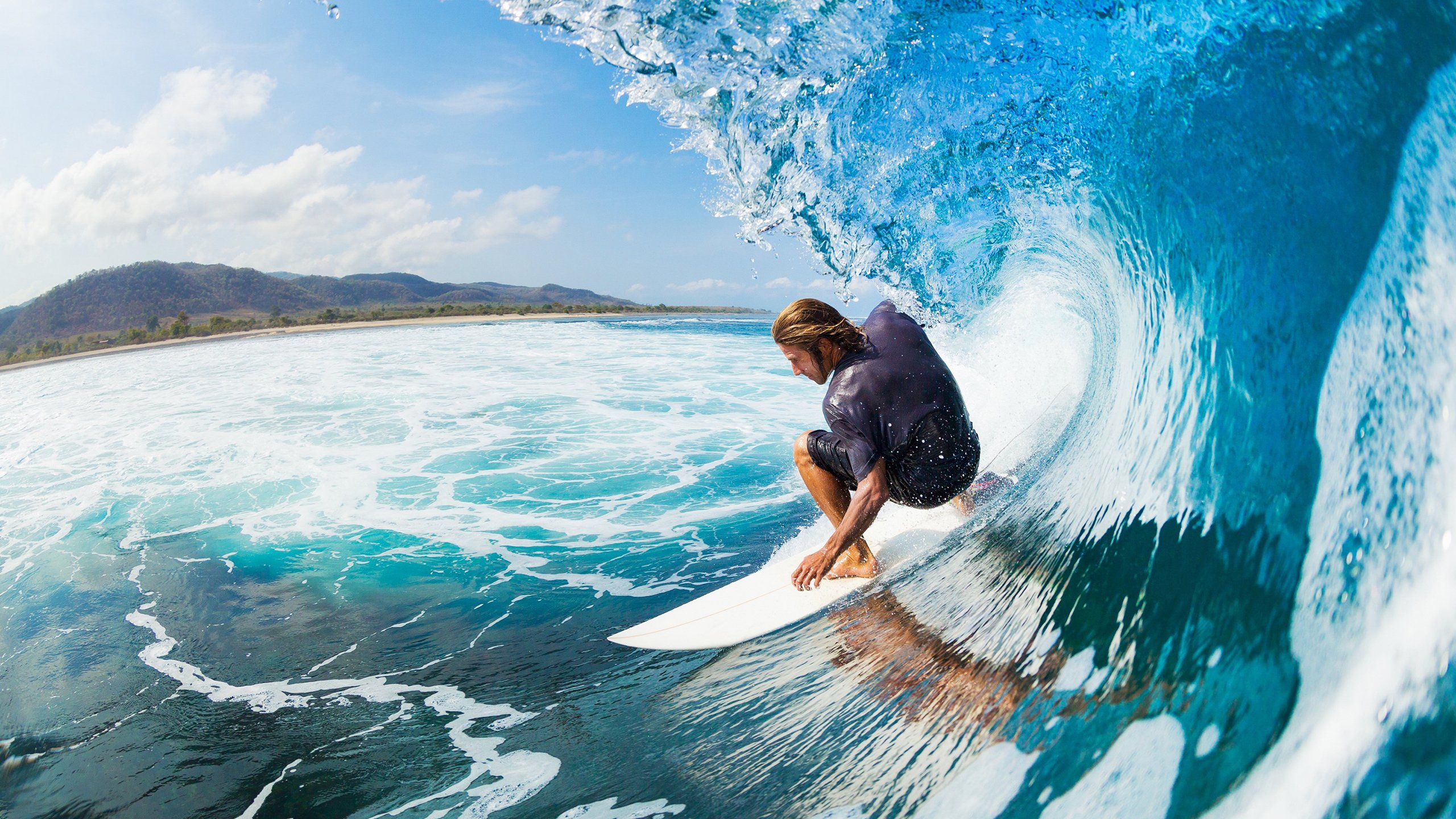 世界排名争夺战焦点战，AC米兰险胜南非，战术与意志的极限较量