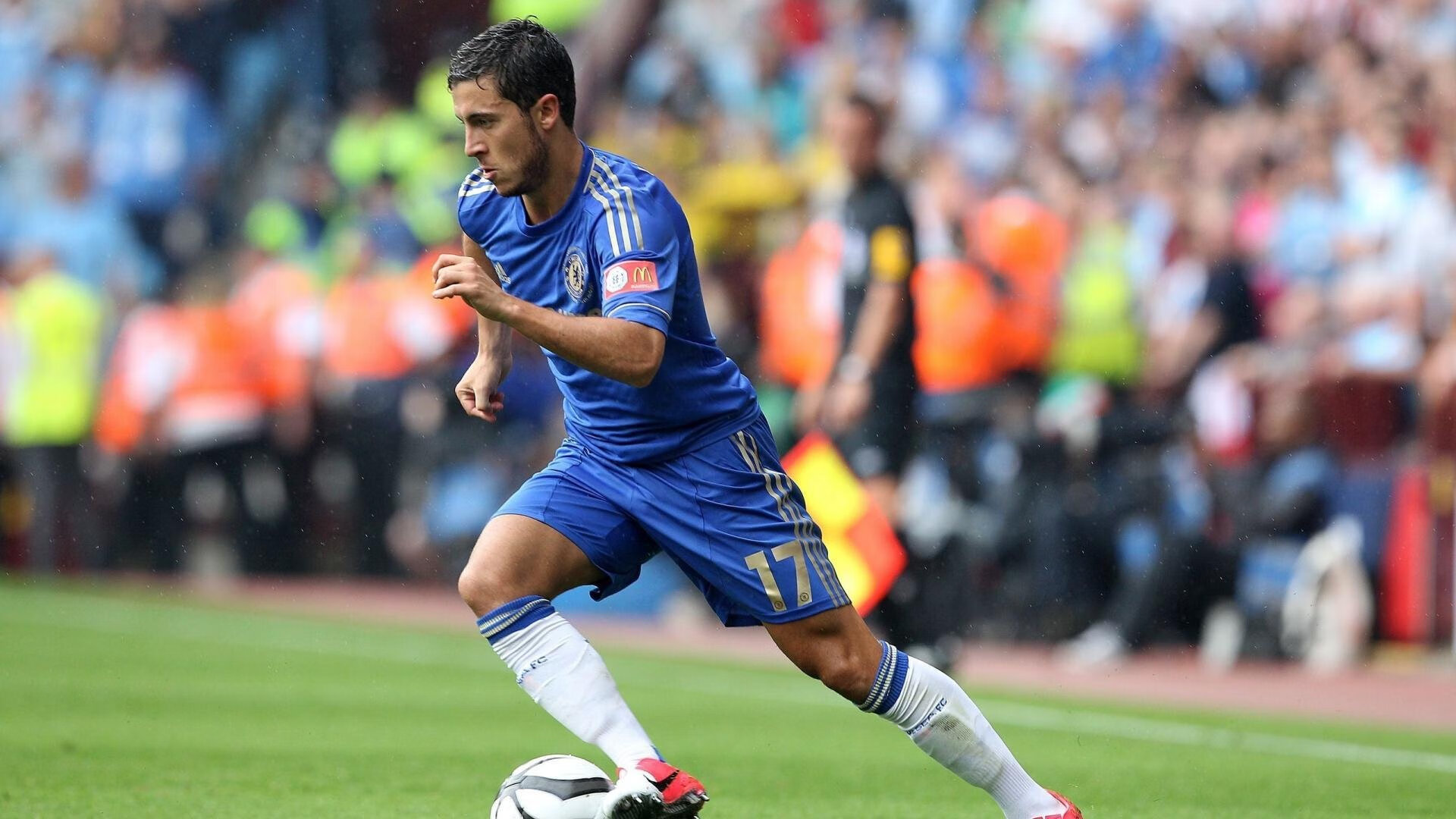 福克斯高能风暴席卷赛场,老鹰展翅粉碎北京队不败神话